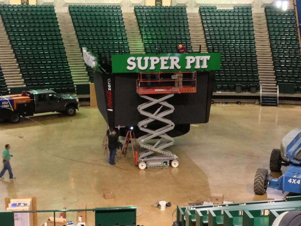 New Super Pit SB Going Up!