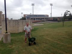 More information about "Fertilizing the tailgate area"